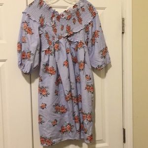 Off shoulder summer dress